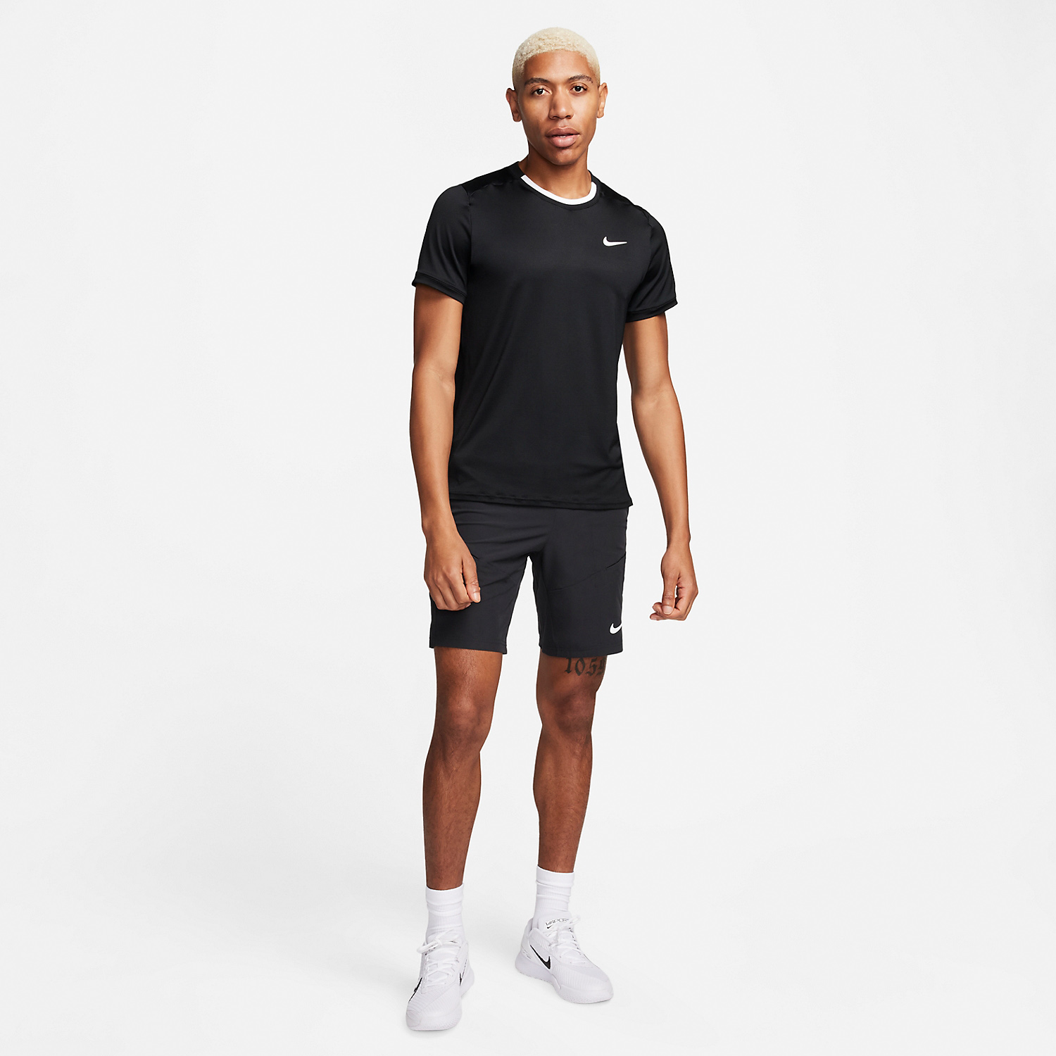 Nike Court Dri-FIT Advantage Men's Tennis T-Shirt - Black/White